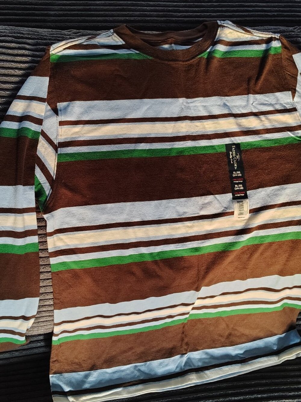 Long Sleeve Bundle - Picture 3 of 4